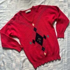 Lyle & Scott Vintage Pink Golf Theme V-neckline Knit Sweater